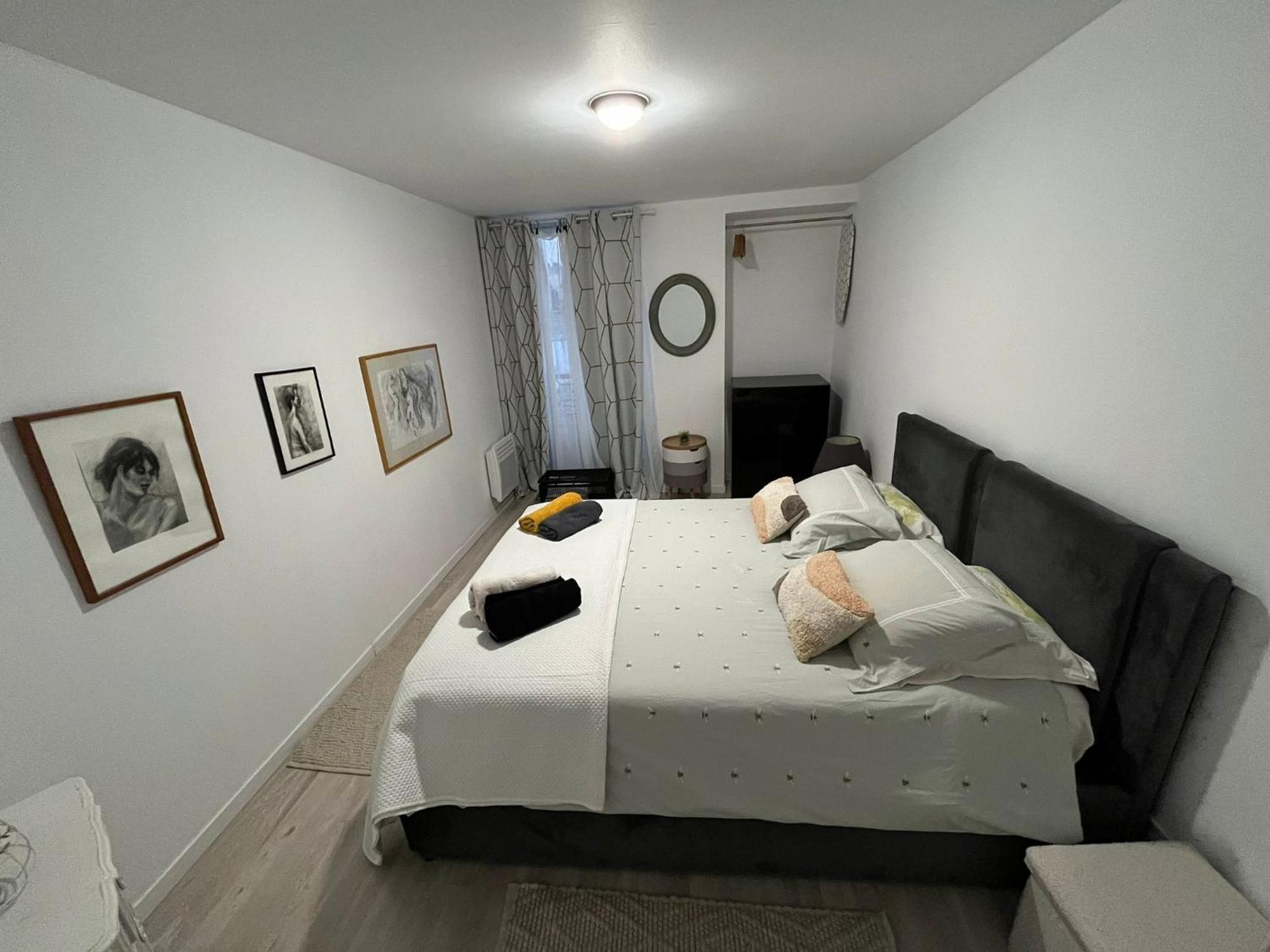 Appartement Paisible Clichy Exterior photo
