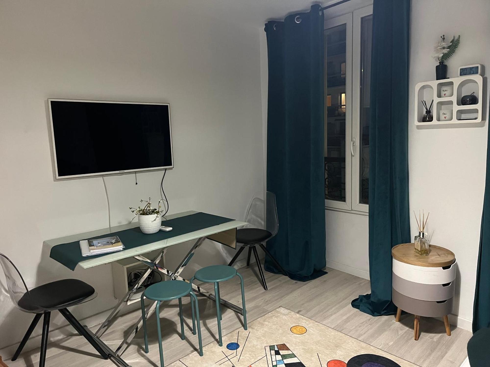 Appartement Paisible Clichy Exterior photo